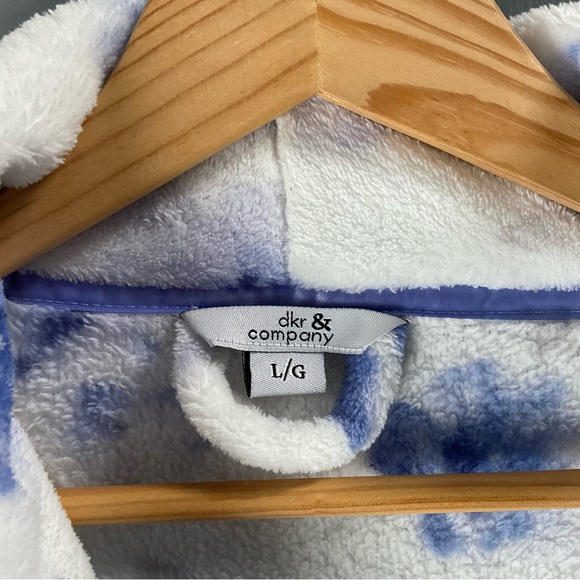 Fleece House Coat, Blue/White, Floral, Sz L, Knee Length, NWOT - Picture 5 of 5